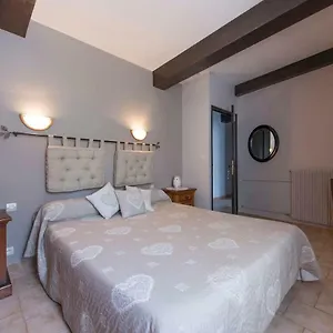 https://appartement-clot-de-felines.fr-provencehotel.com